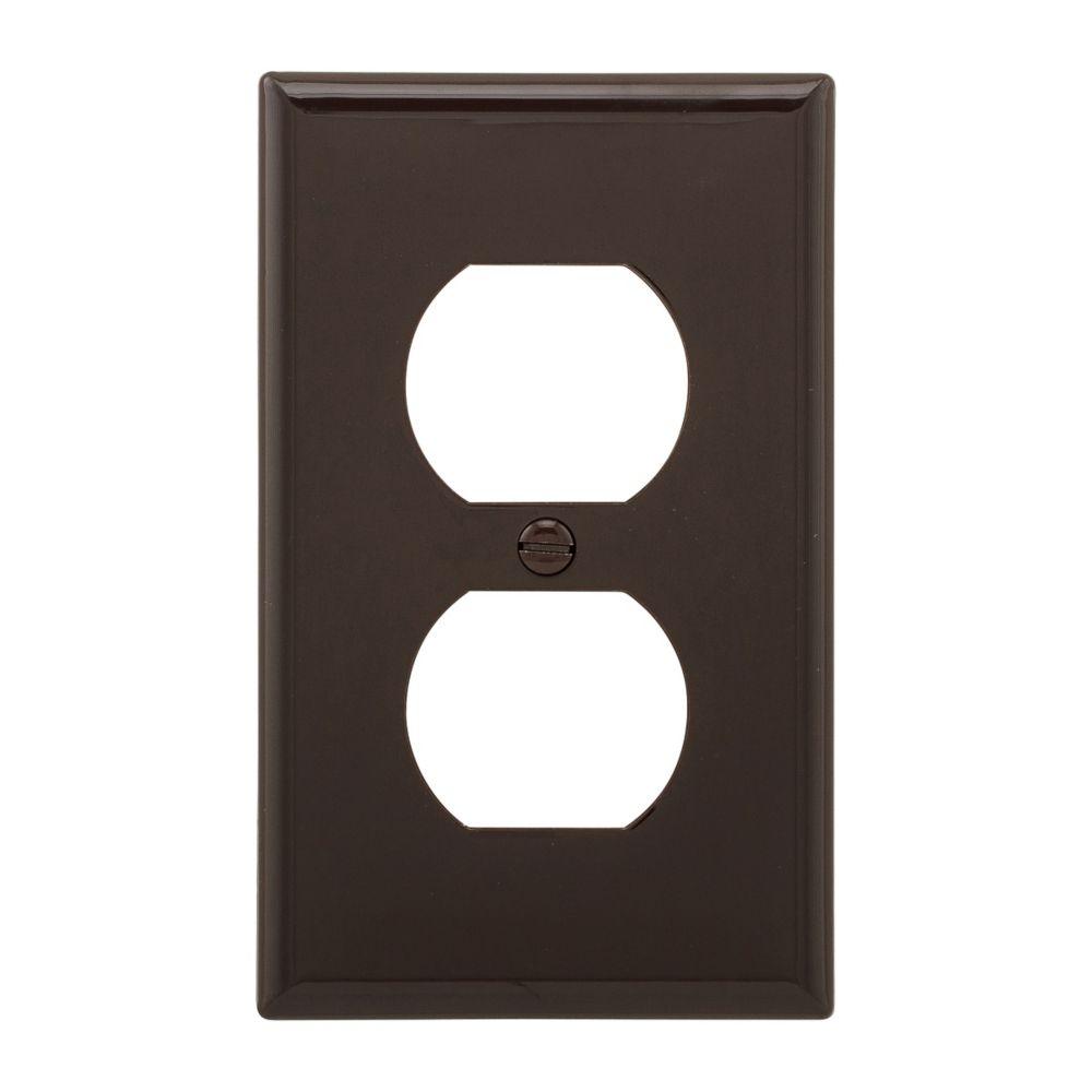 Wallplate 1G Duplex Recp Nylon Std BR
