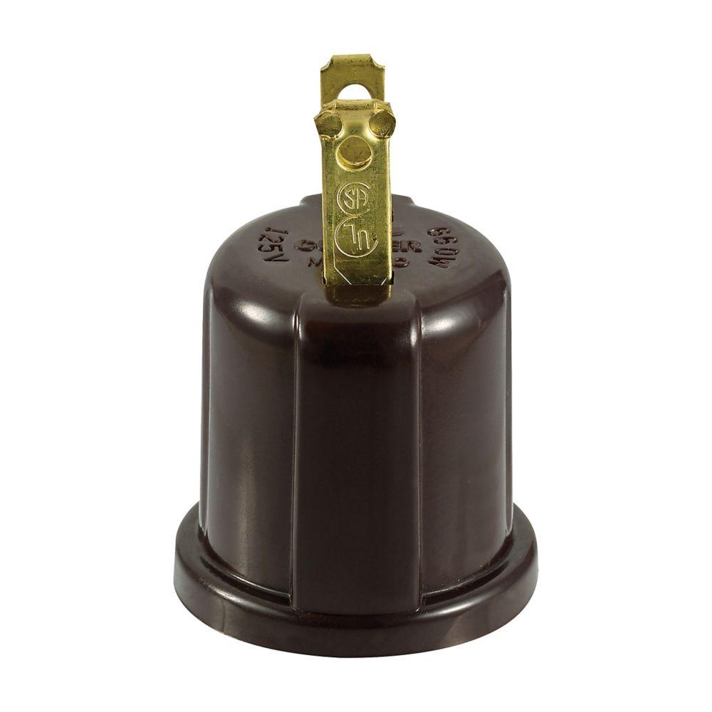 Adaptor 2P2W Plug to Med Base Socket BR