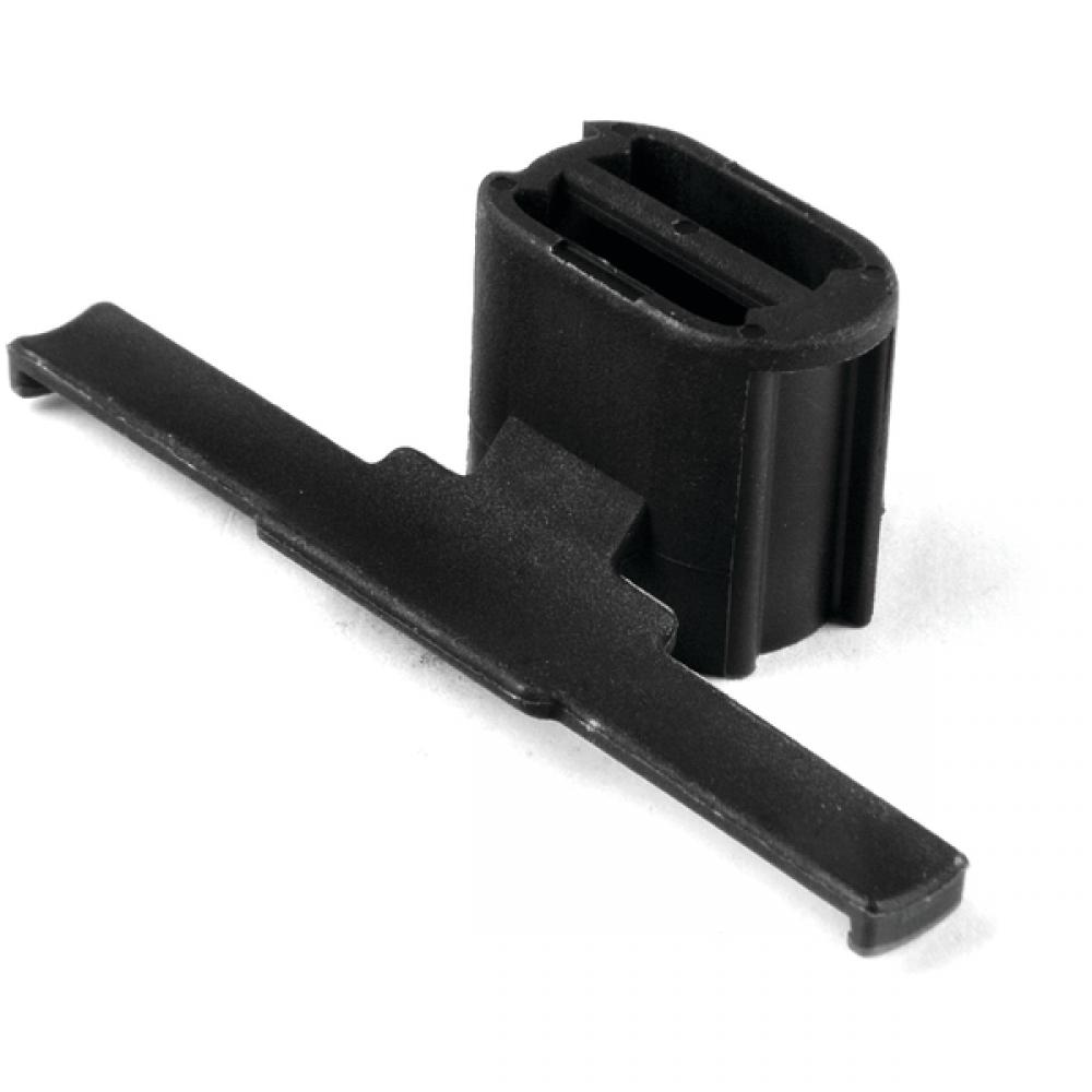 TC5B5C-SD STANDOFF MT TAPECLIP
