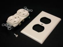 Legrand-Wiremold DRP20A-V - 20 A DPLX RECPT & PLATE IVORY