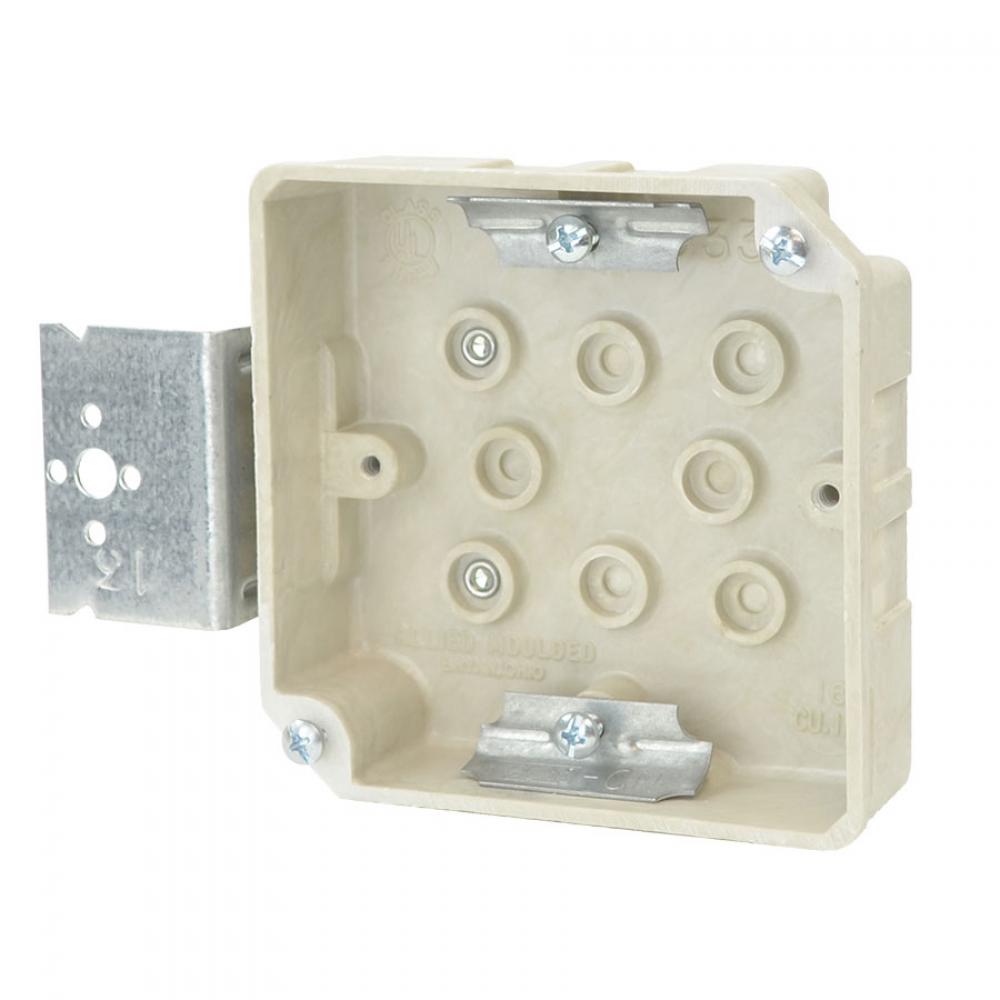 16 CI 4 IN SQ JBOX WITH HGR CLMPS